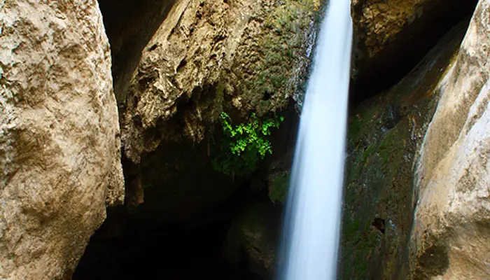 آبشار شیرز کوهدشت