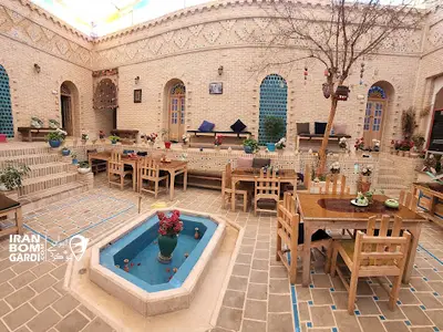 اقامتگاه سنتی در مرکز شهر کرمان