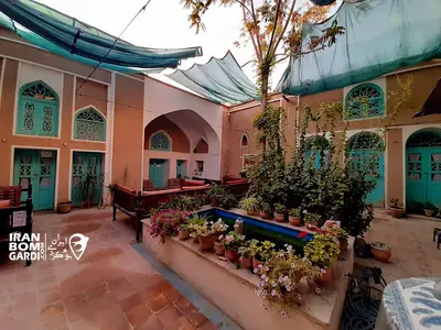 اقامتگاه سنتی مهرکده اصفهان